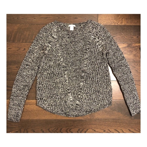 Black and White H&M Sweater - Picture 2 of 5